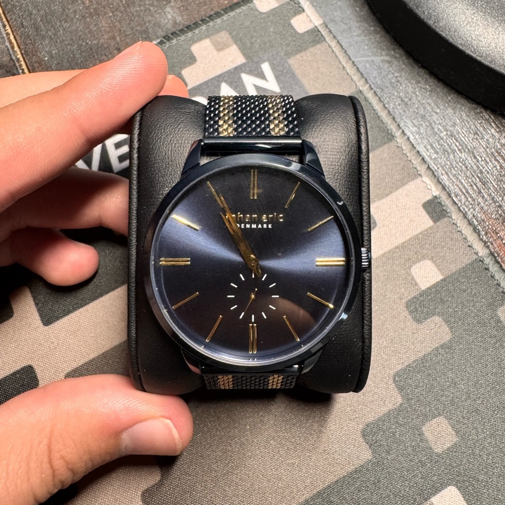 Johan Eric watch